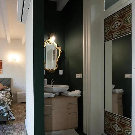 Chez Moi *